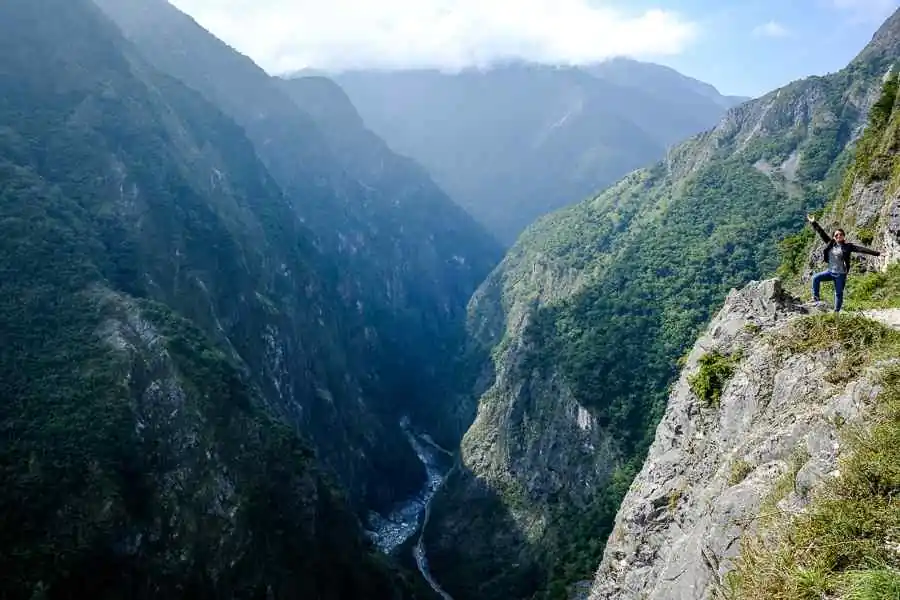 Taroko Gorge Taiwan: How To Visit The National Park